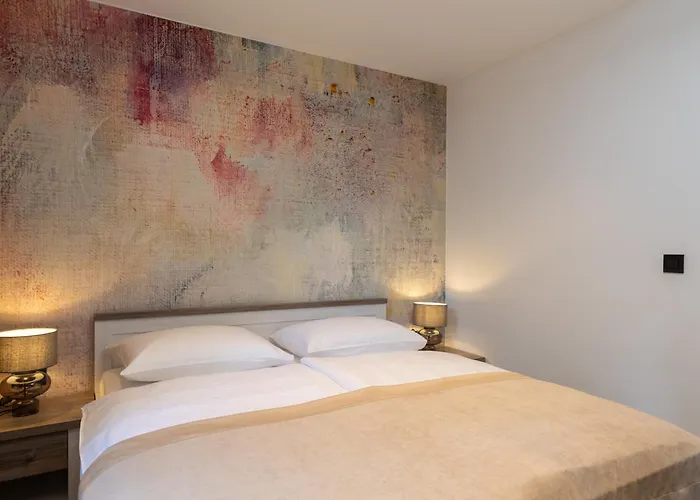 Brand New*city Centre Apart. Kirby Apartament Dubrownik